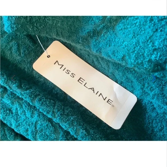 Miss Elaine Teal Robe - Picture 4 of 10